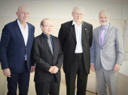 z prava:  prof. MUDr. Richard Rokyta, Ph.D., prof. MUDr. Petr Widimský, DrSc., prof. Shigeru Saito z Kamakura Hospital. prof. MUDr. Ivo Bernat, Ph.D.